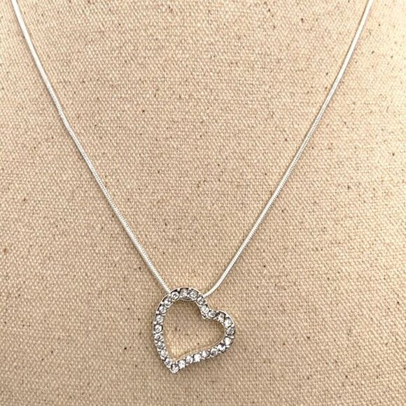 Open Heart Crystal Friendship Necklace Gift Made with Crystals from Swarovski NE - Picture 6 of 9